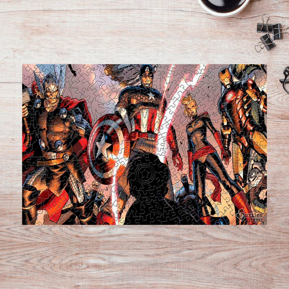 Rompecabezas Pers.Avengers  C:23.18 Puzzles Peru
